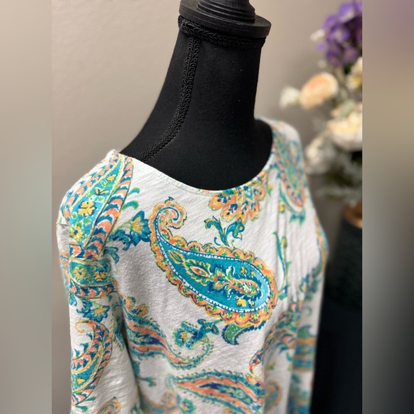 Chico's Multicolor Blue Multicolor Paisley Short Sleeve Top Size 2 (M) - Picture 6 of 8